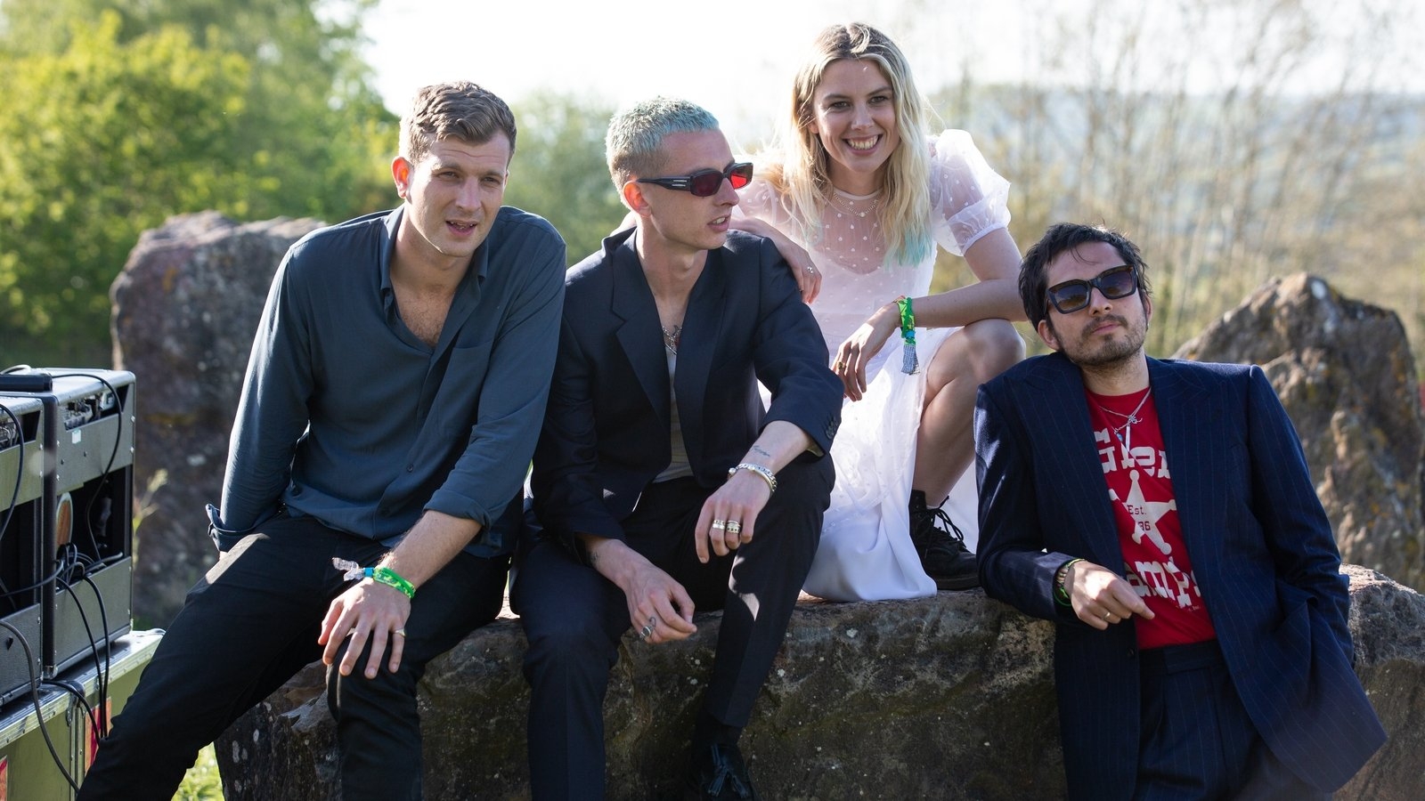 Wolf Alice to play three surprise gigs in Ireland next week