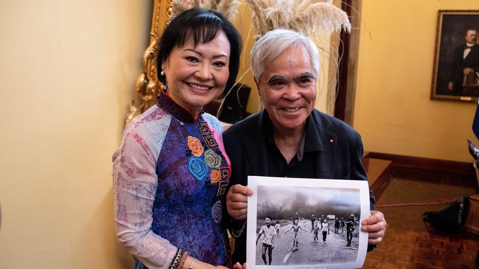 World Press Photo cast doubt on 'Napalm Girl' photographer's identity