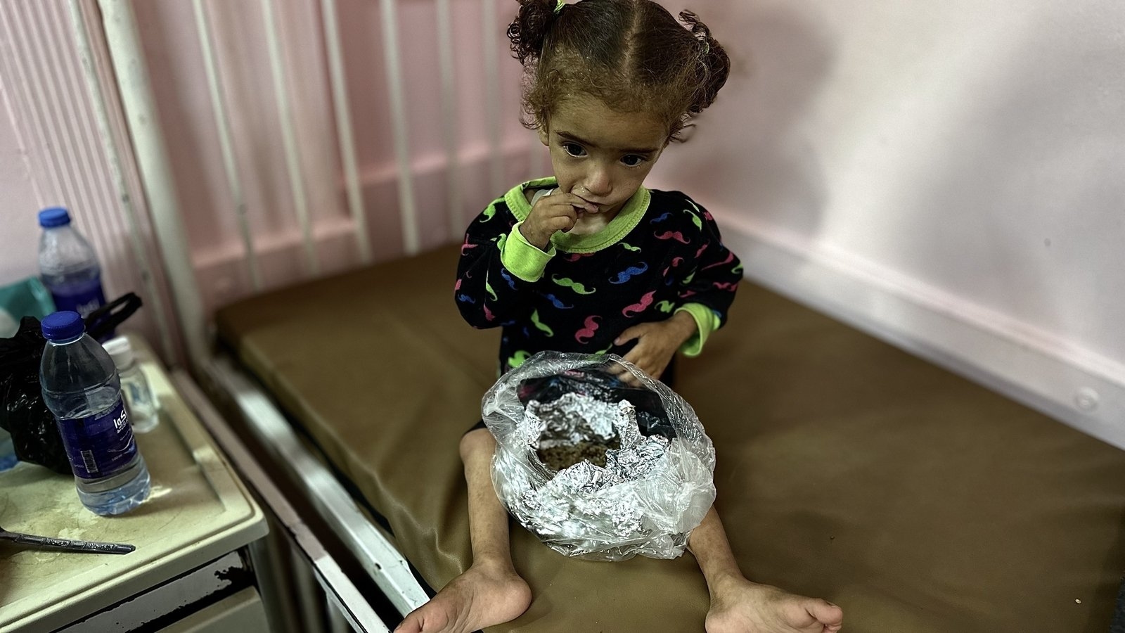 'These children are skin and bone', says surgeon in Gaza