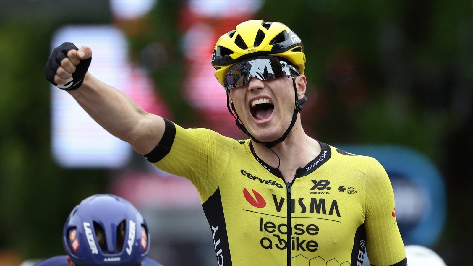 Olav Kooj nabs Giro stage win, Isaac del Toro still leads overall
