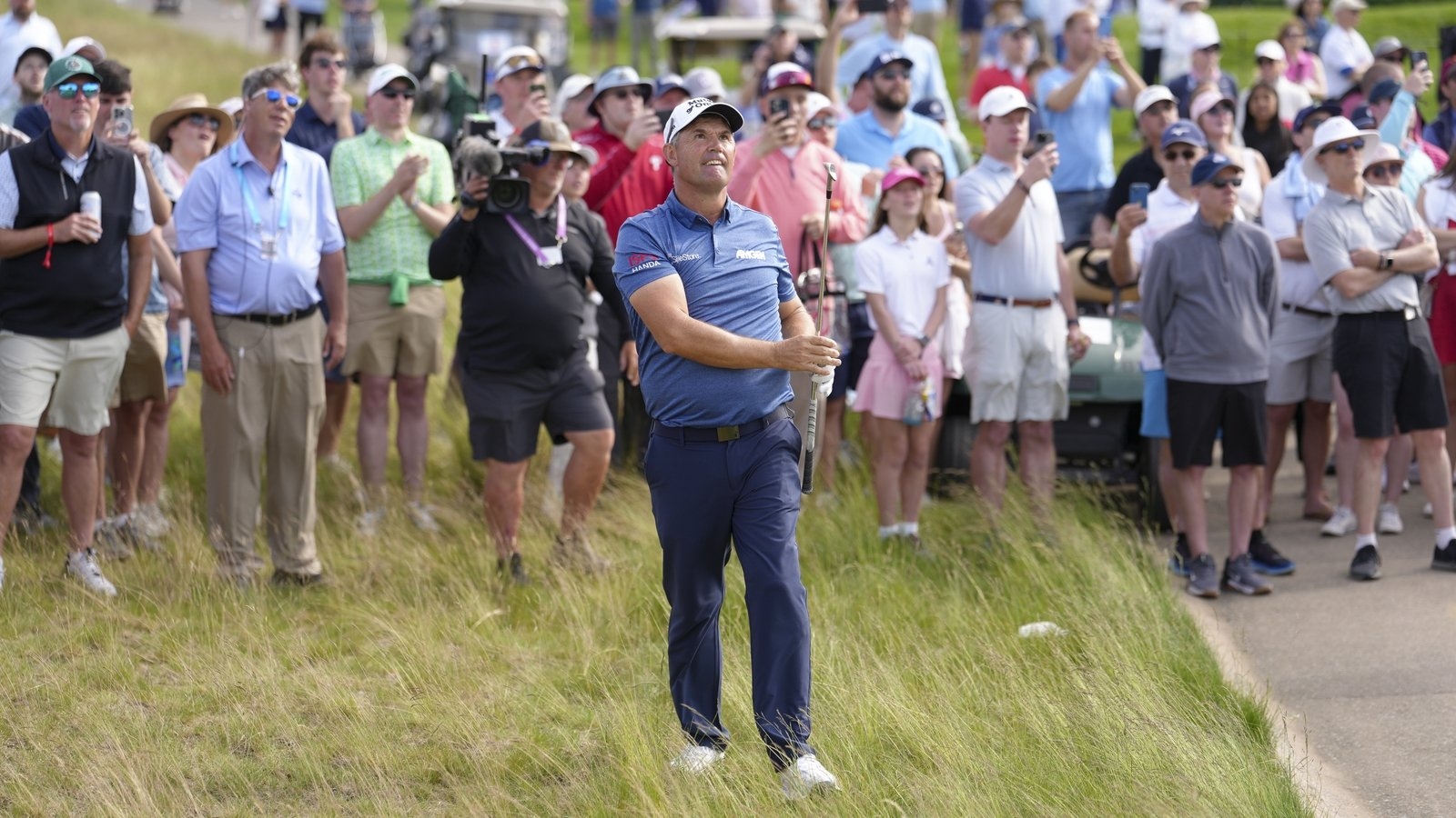 Senior PGA Championship title slips from Harrington's grasp