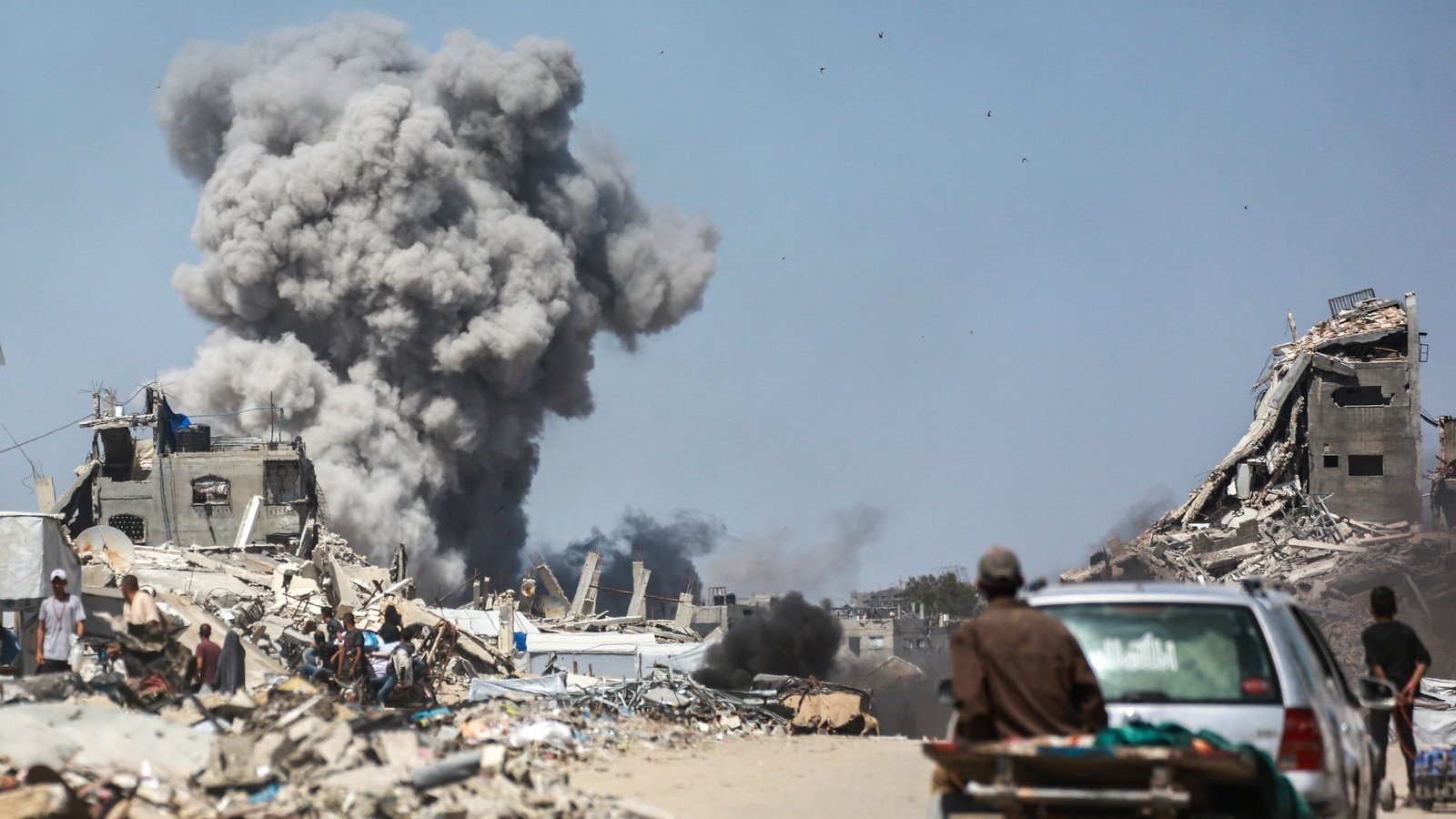 Growing political pressure for firm Govt action on Gaza