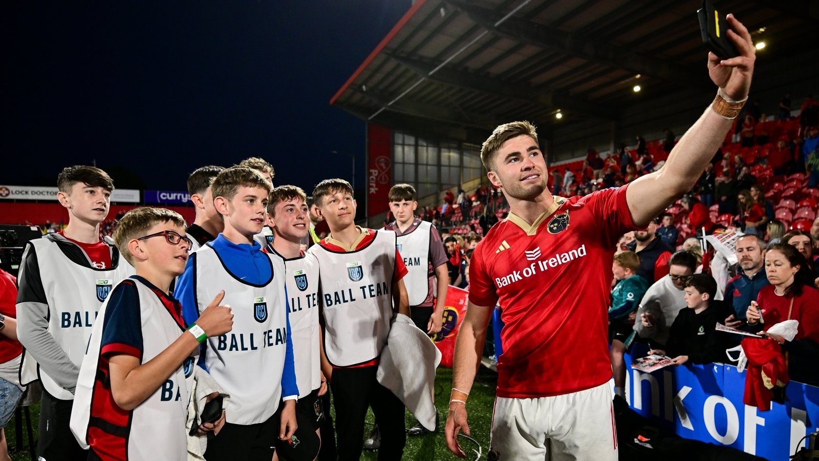 Munster's Jack Crowley fit for Sharks expedition