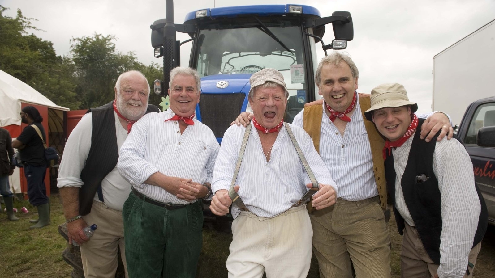 The Wurzels release AI-written single called Wurzel Me Up