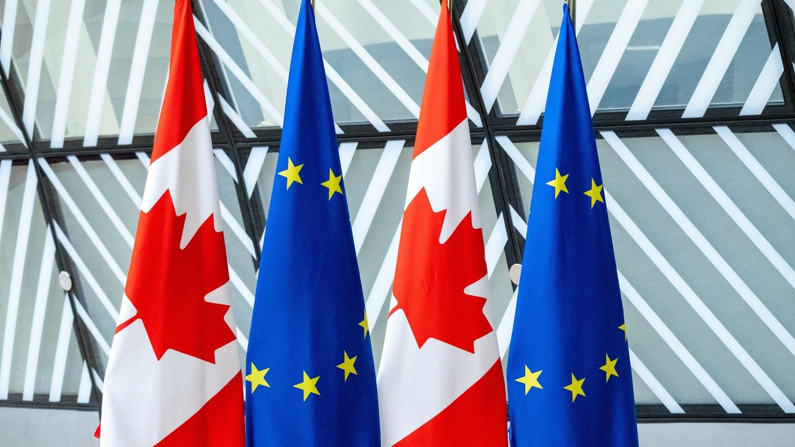 Draft Irish legislation to ratify EU-Canada trade deal approved
