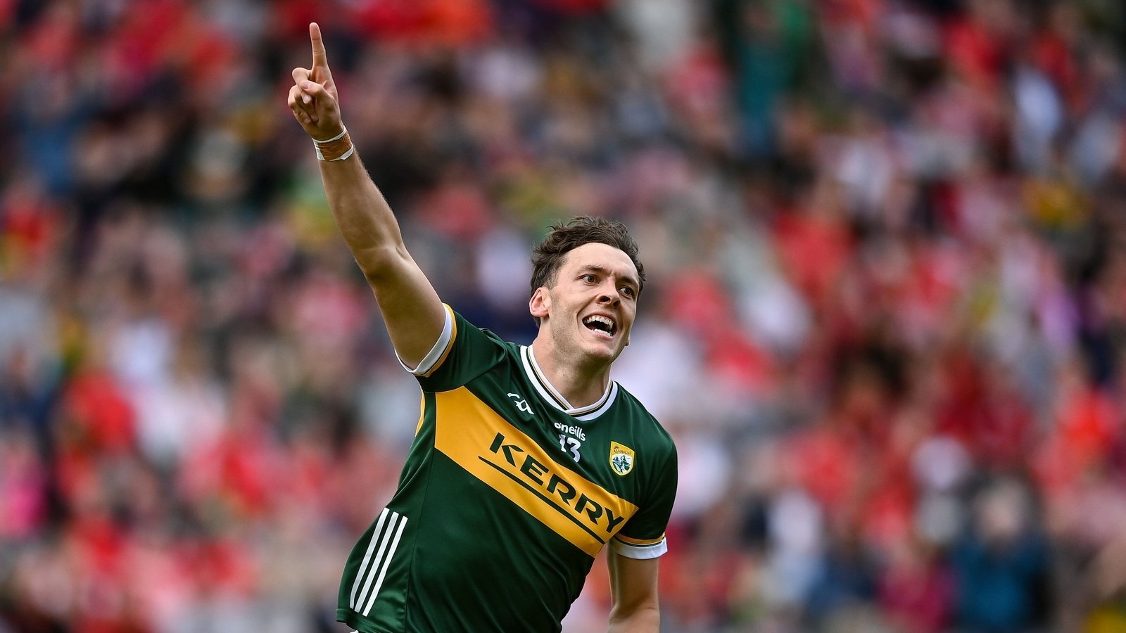 Kingdom reign in Páirc as Cork are swatted aside