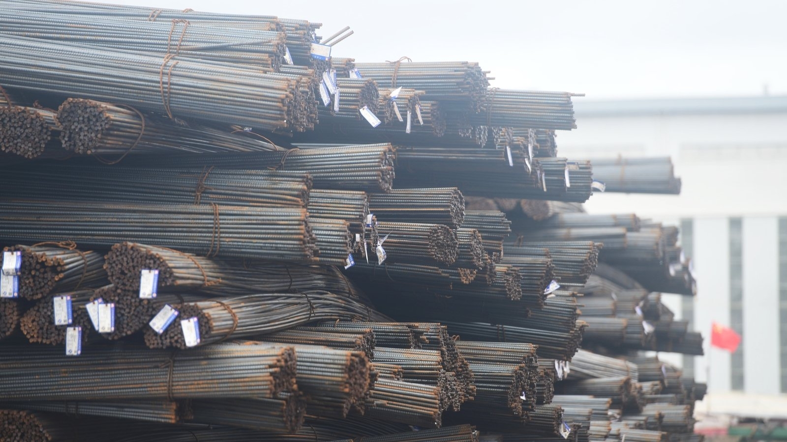 US trade talks on track but metals tariffs unhelpful