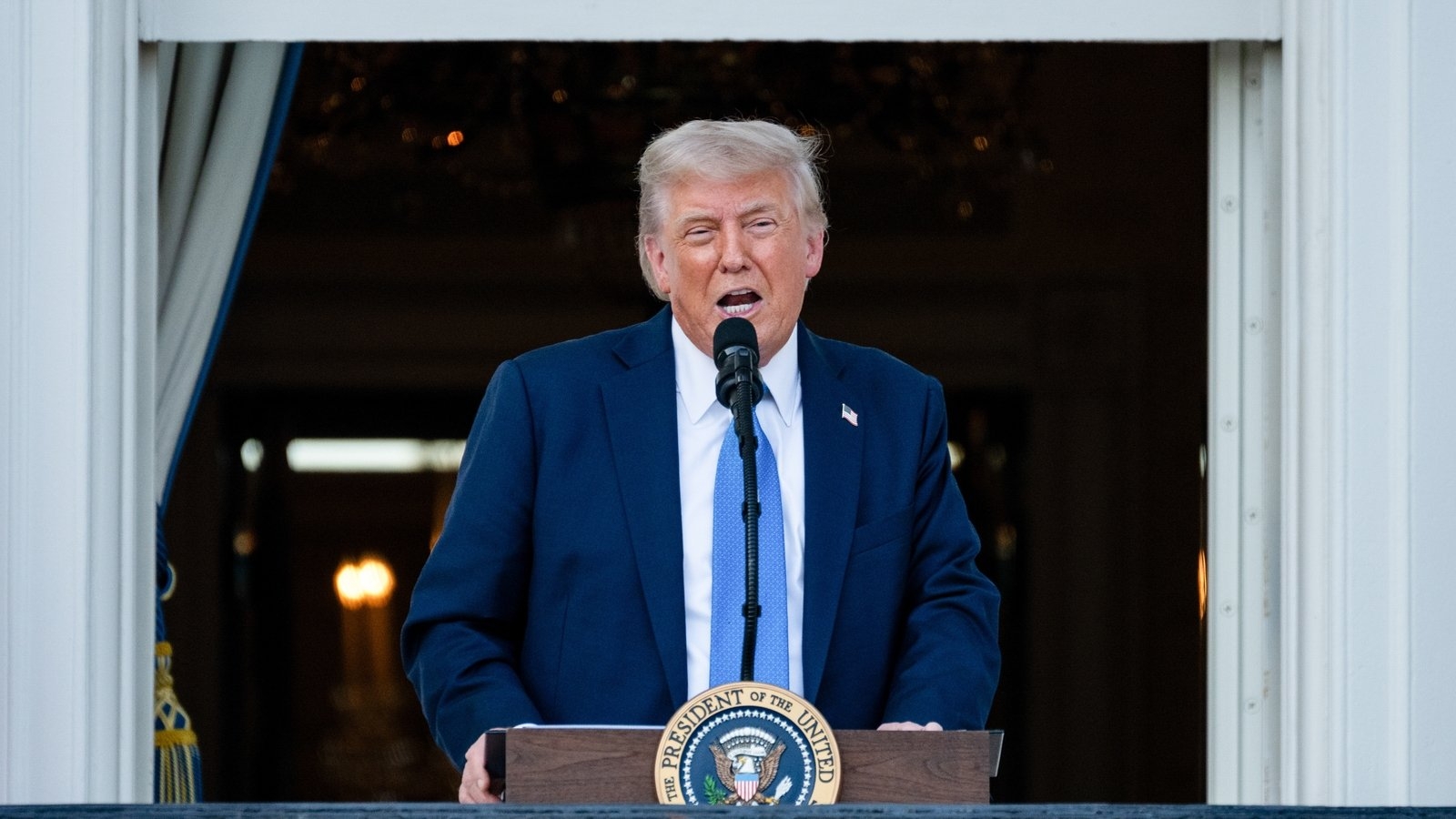 Trump imposes US travel ban on 12 countries