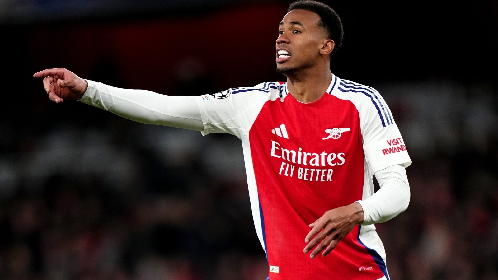 Gabriel extends Arsenal contract, slow start for Carlo Ancelotti with Brazil