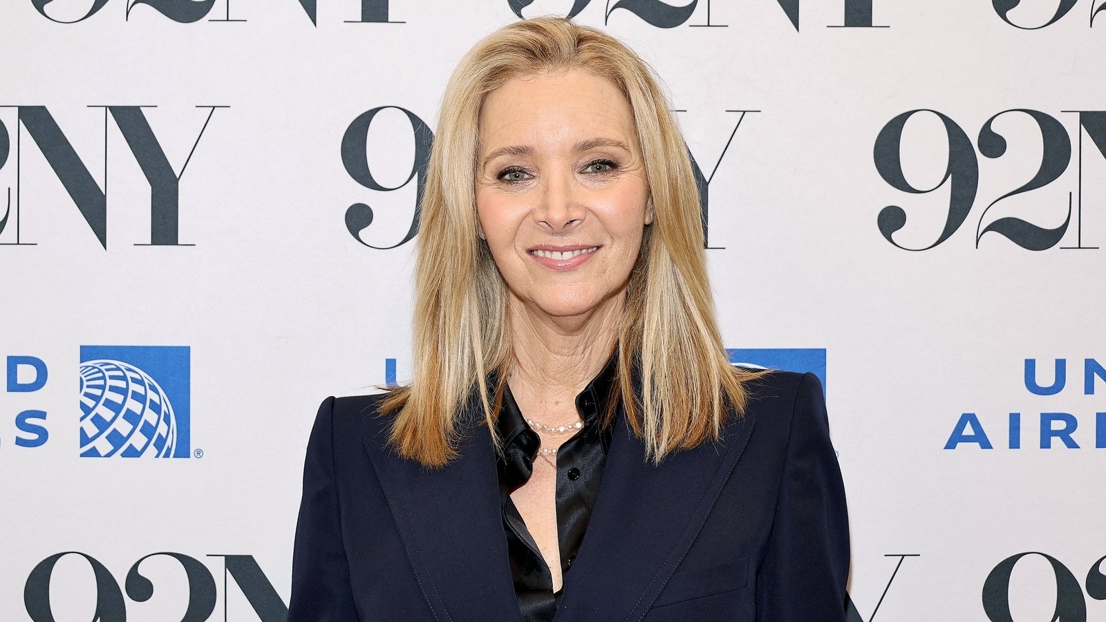 Lisa Kudrow says her Friends character Phoebe 'was so far from who I am'