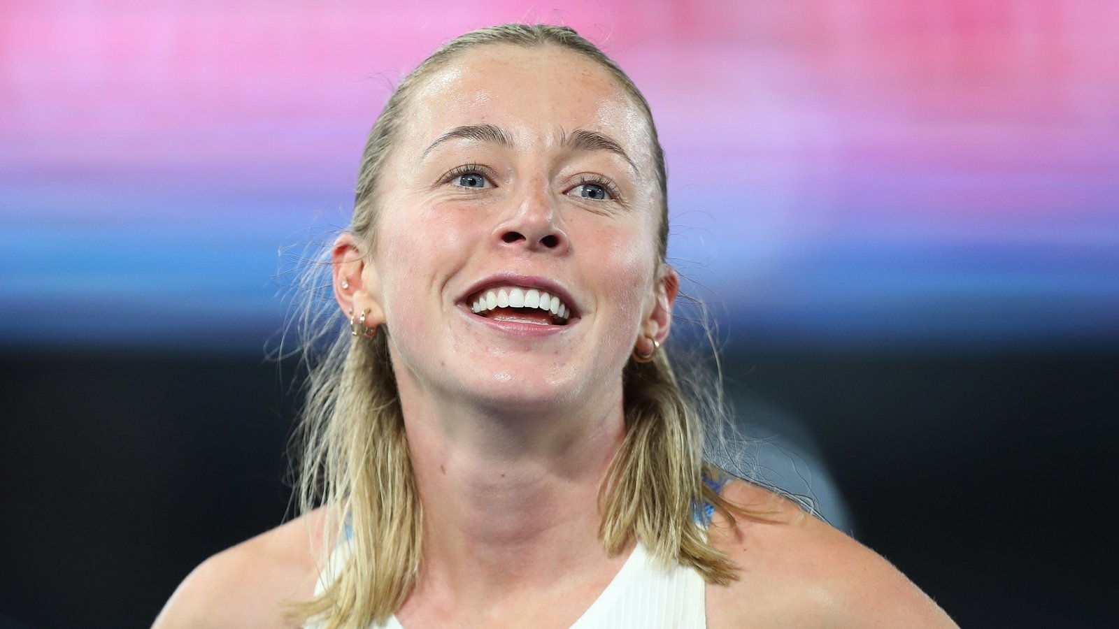Sarah Healy digs deep to claim Diamond League victory