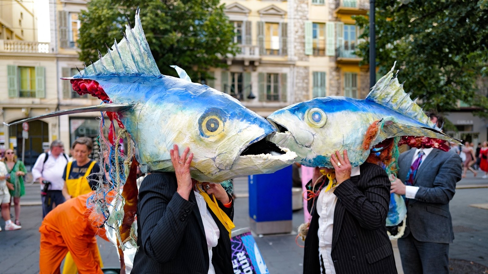 UN summit to tackle 'emergency' in world's oceans
