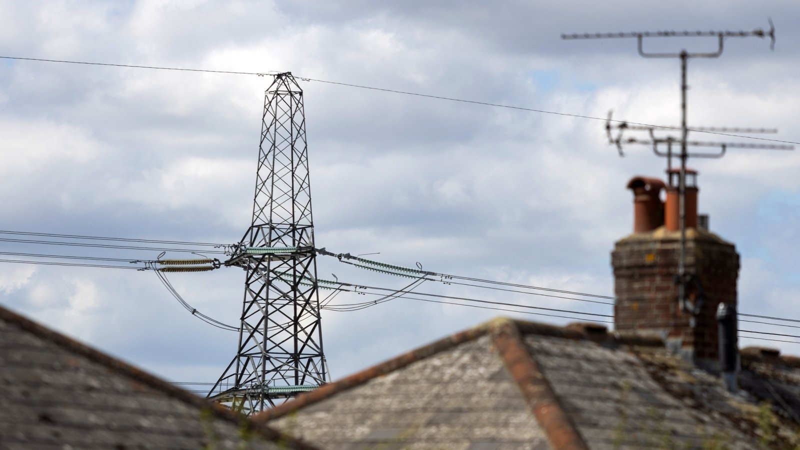 Which Dublin residential areas use the most and least electricity?