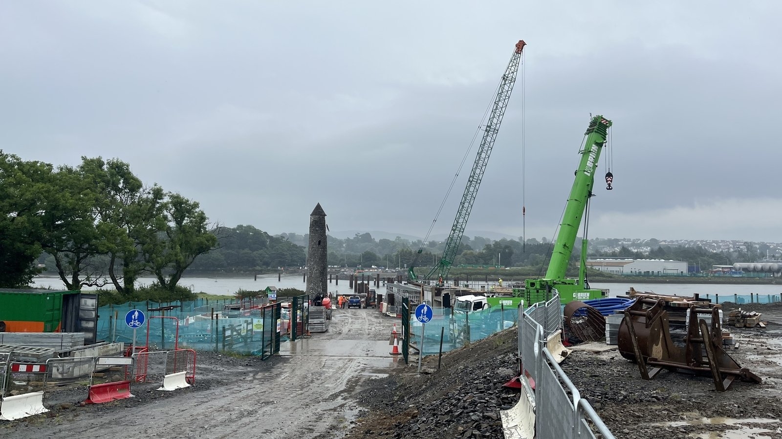 Cross-border bridge to be finished on time, within budget
