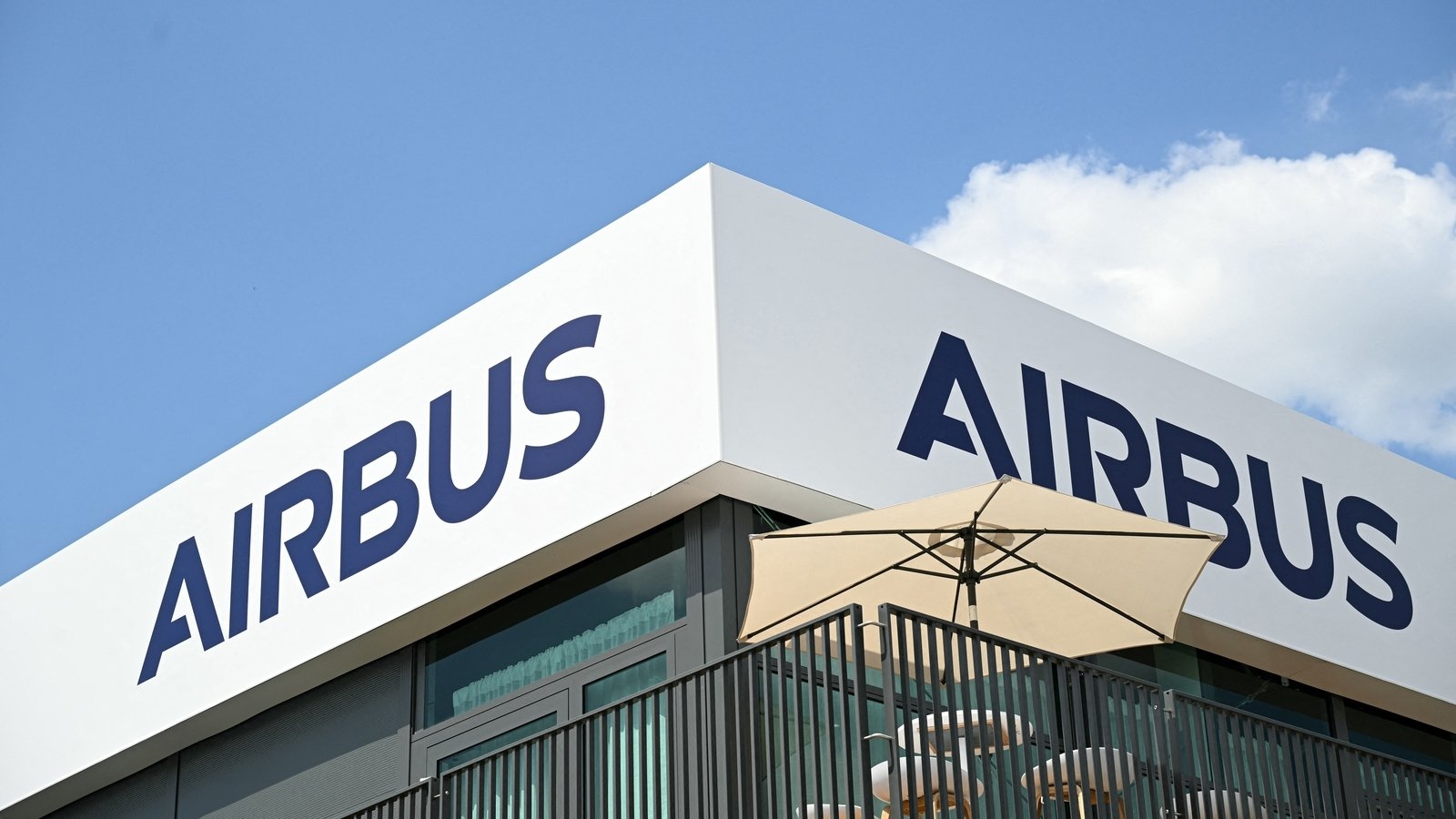 Airbus seals VietJet deal as hopes rise at Paris Air Show for end to tariffs