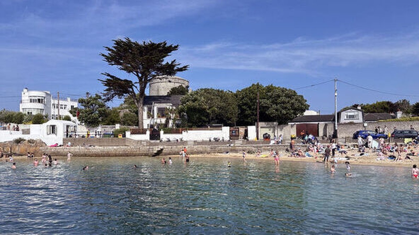 Warmest day of year as 27C recorded in Co Roscommon