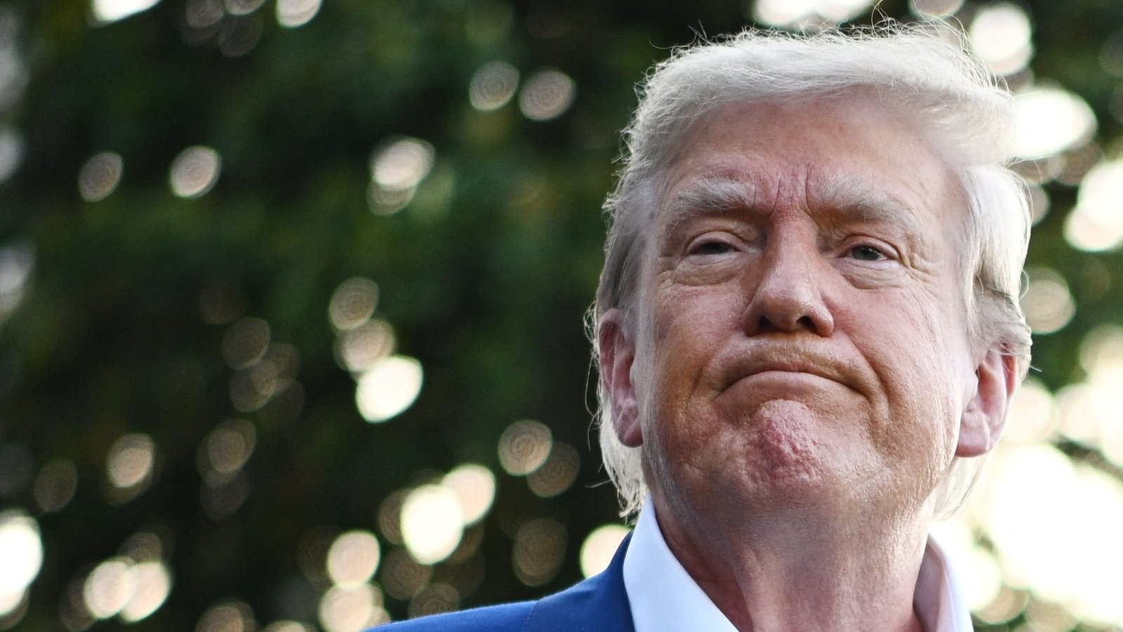 Trump uses expletive, says Israel has to calm down