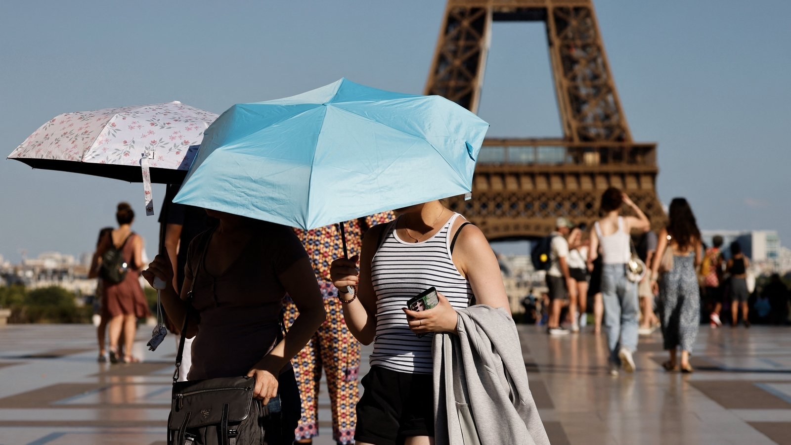 France expecting peak temperatures as heatwave hits Europe