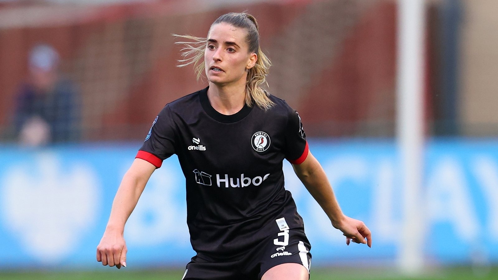 Transfers: Chloe Mustaki leaves Robins, Everton sign France U21 striker Thierno Barry