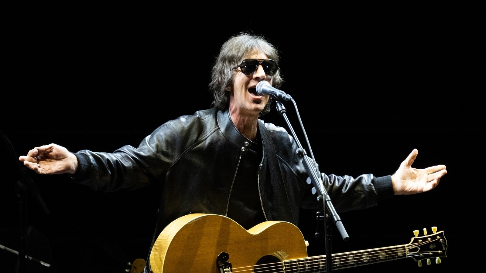 Richard Ashcroft: I'm happy Oasis are getting chance to have victory lap