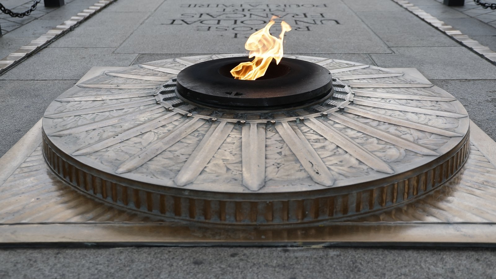 Man outrages France by lighting cigarette from memorial flame