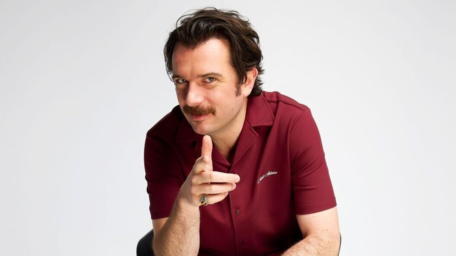 Kevin McGahern to host The Traitors Ireland: Uncloaked