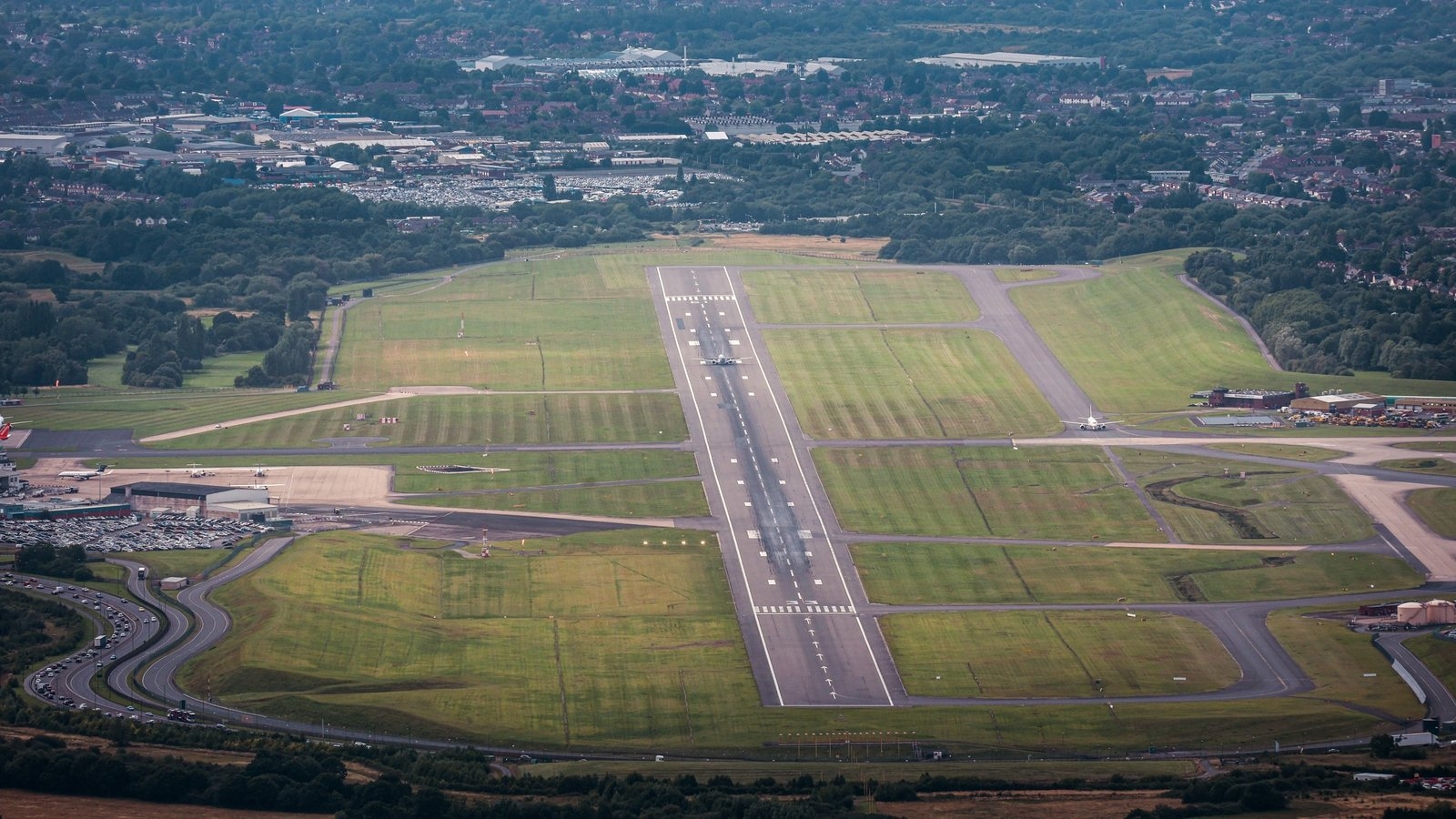 Birmingham Airport temporarily shuts after emergency landing