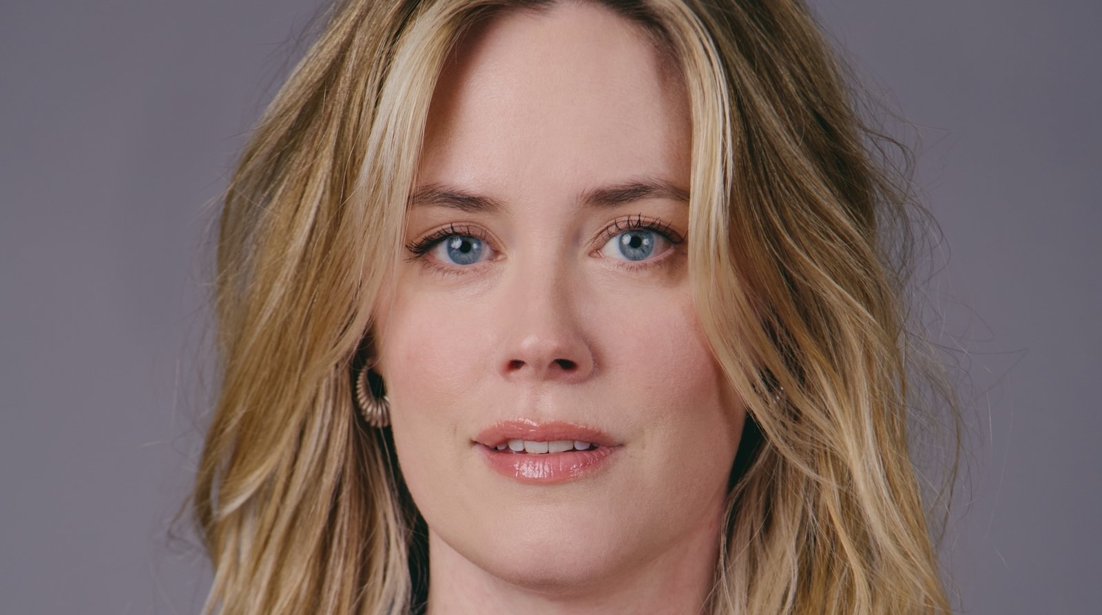 Behind the music - Abigail Hawk, star of BadaBoom