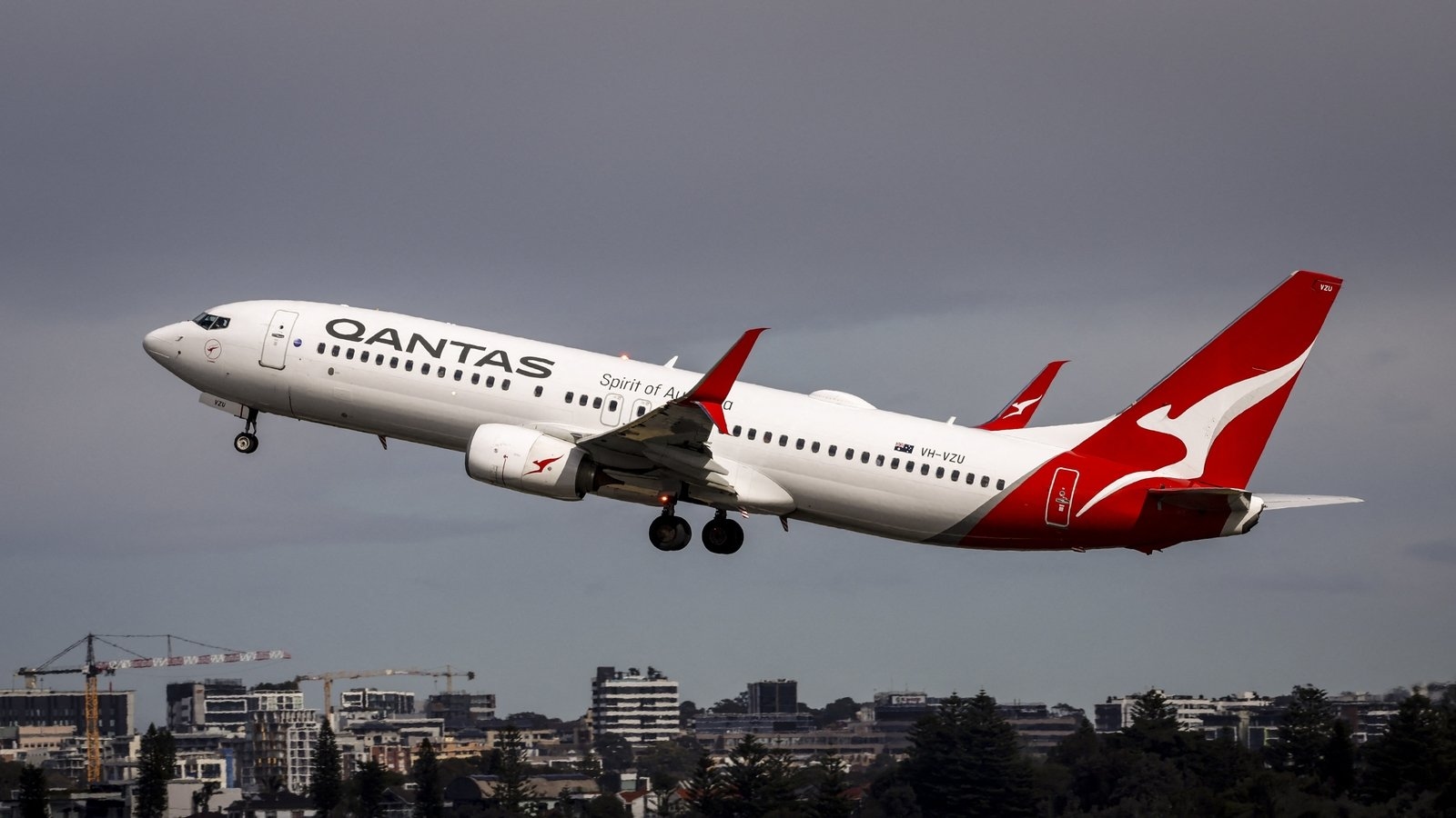 Qantas to pay record fine of $90m for Covid sackings criticised by judge