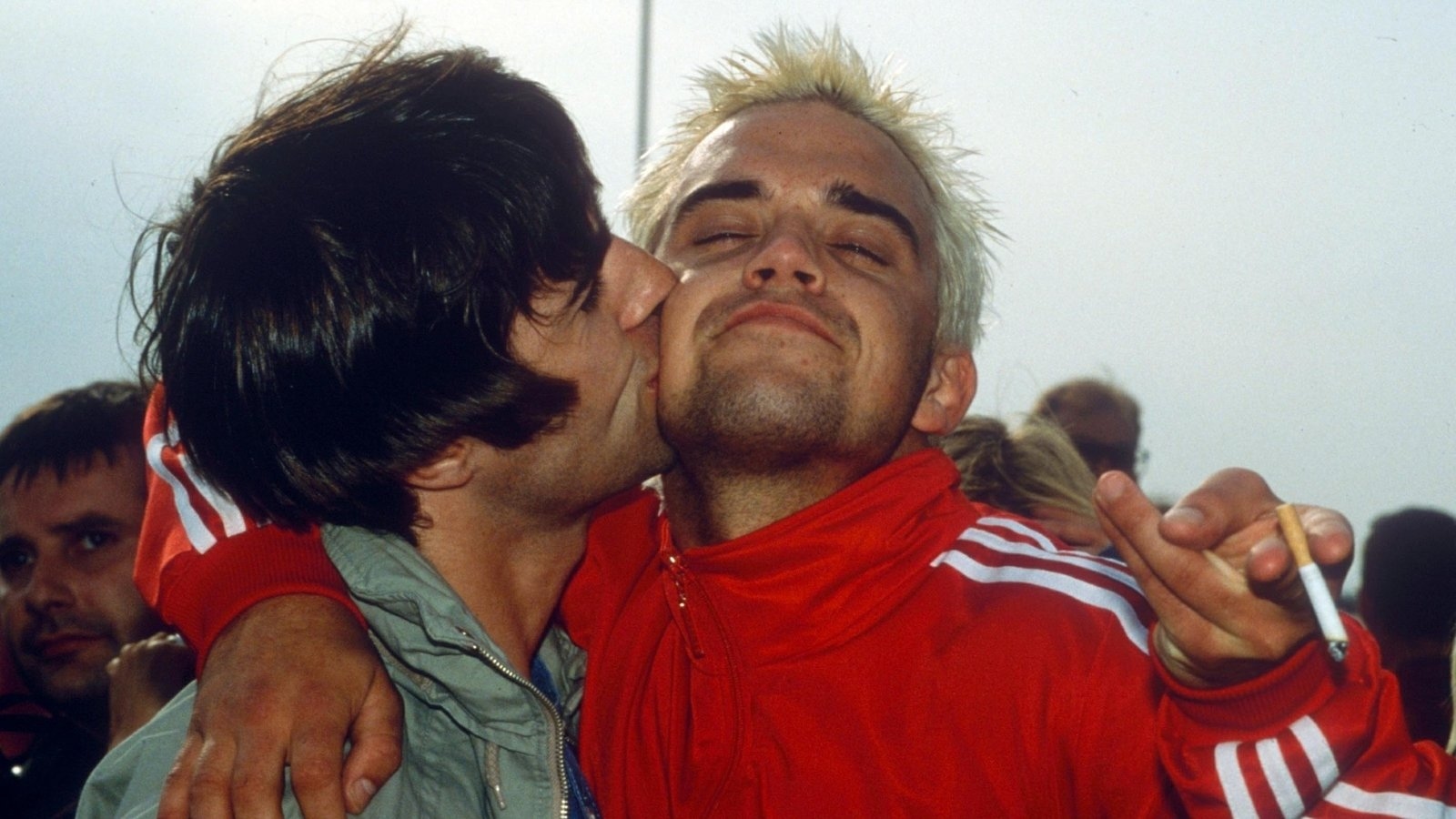Robbie Williams says he would open for Oasis despite decades-long rivalry