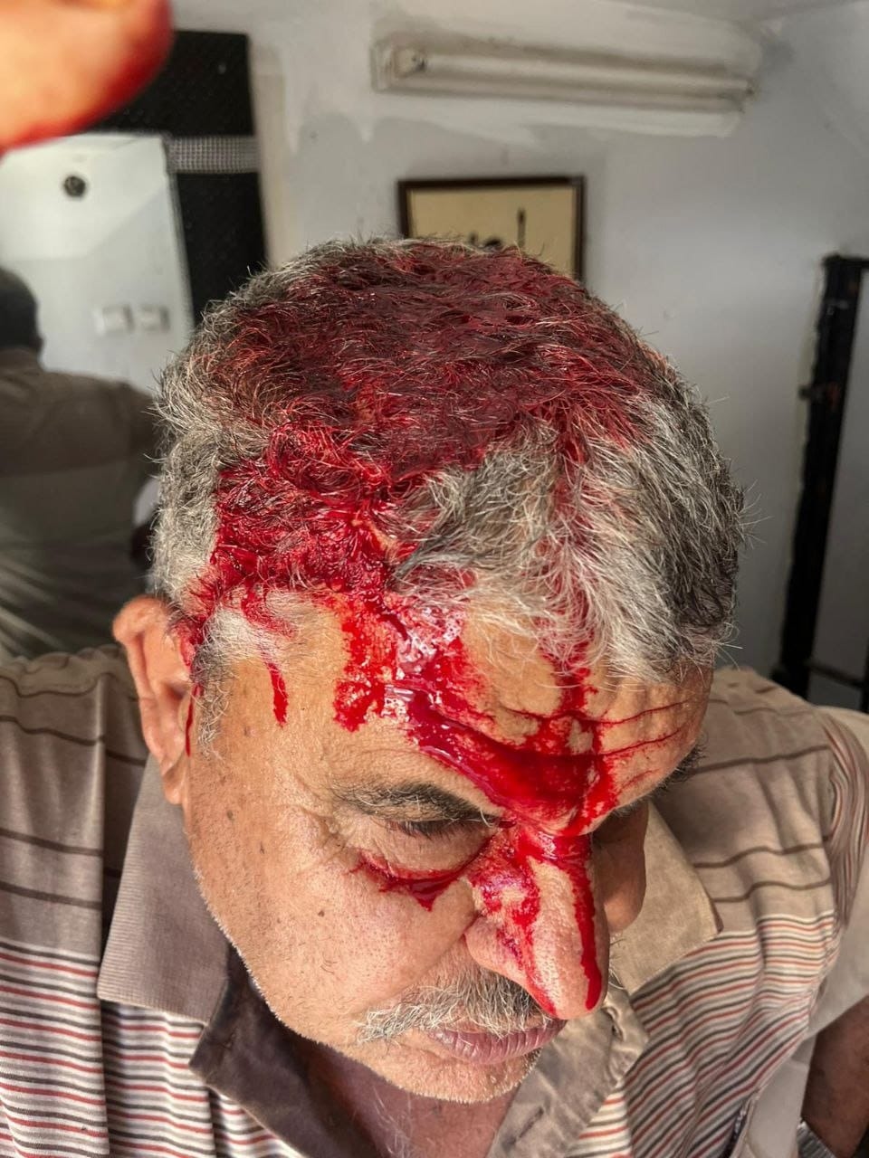 Two Palestinians killed, seven injured in settler attacks east of Ramallah & south of Nablus
