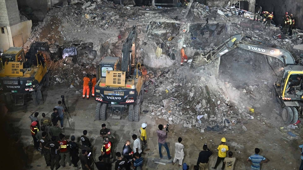 27 killed in residential building collapse in Pakistan
