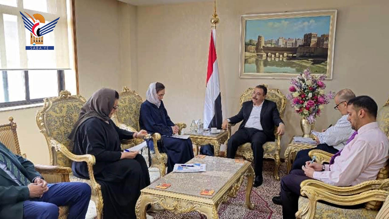 Foreign Minister Meets with Acting Head of United Nations Mission to Support Hodeida Agreement