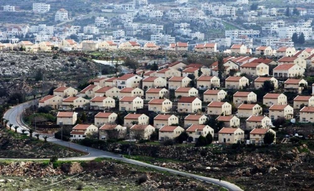 Zionist enemy discusses plan to build settlement units