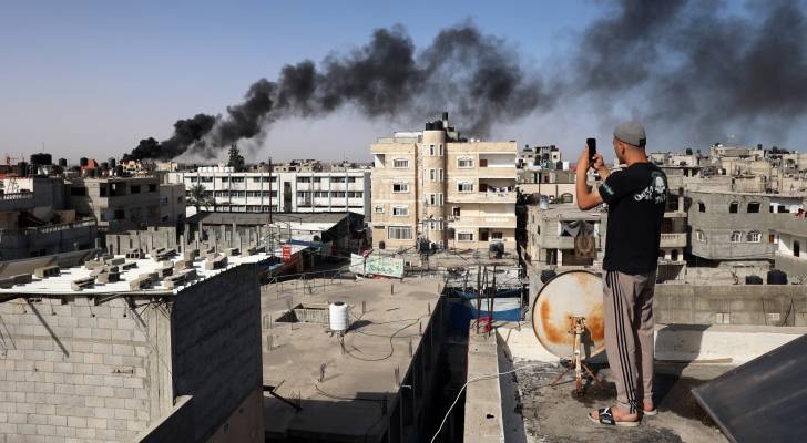 Palestinian resistance security warns against circulating spy SIM cards distributed by zionist enemy in Gaza