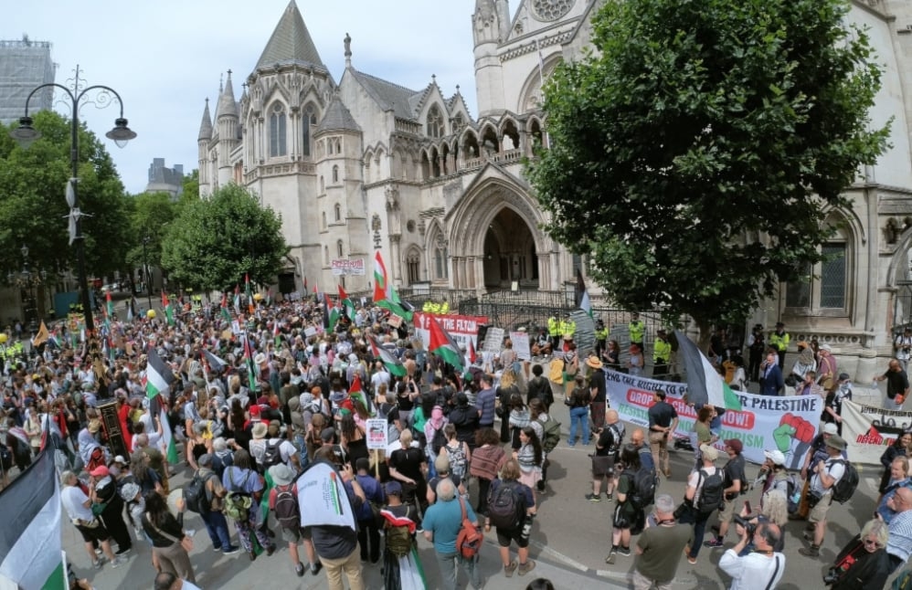 UK Police arrest over 20 protesters opposing genocide in Gaza