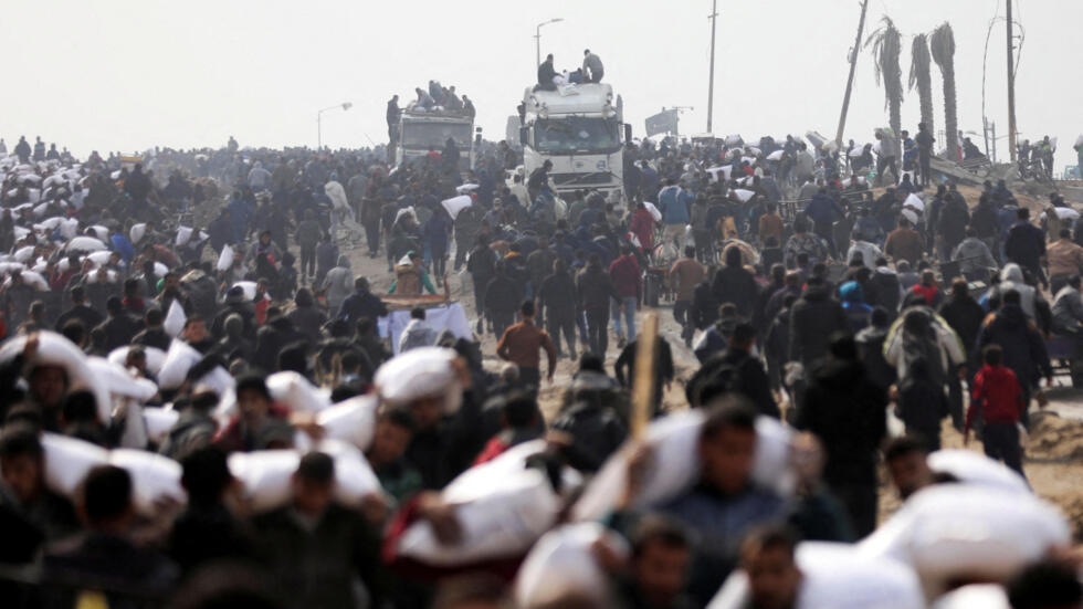 Israeli soldiers admit committing crimes against starving Palestinians in Gaza