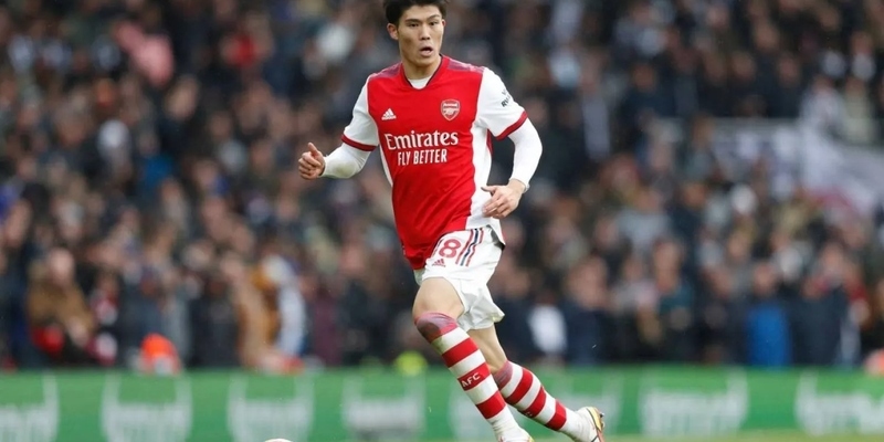 Arsenal Terminates Contract with Japanese Defender Tomiyasu