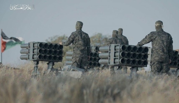 Al-Qassam bombards enemy command, control site in Morag axis