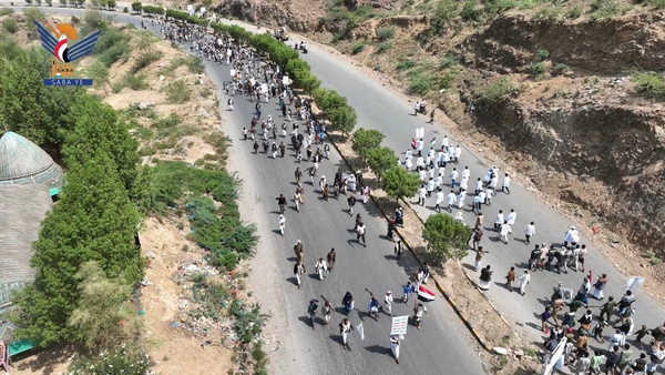 Popular parade by graduates of Tufan al-Aqsa courses in Hajjah