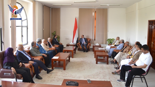 Shura speaker meets health, environment minister