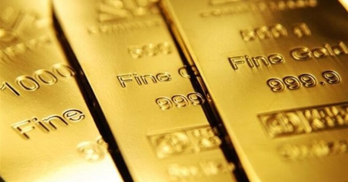 سعر الذهب يواصل التراجع بالمعاملات الفورية ليصل إلى 3,273.16 دولارًا للأونصة
