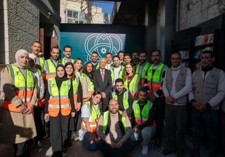 ناشطون اجتماعيون يشاركون بحملة تطوعية في 'وقف ثريد'