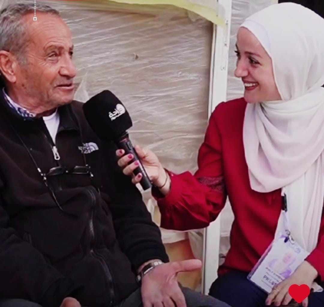 'حب من أول خبطة'.. أردني يروي بداية تعارفه الطريفة مع زوجته( فيديو)
