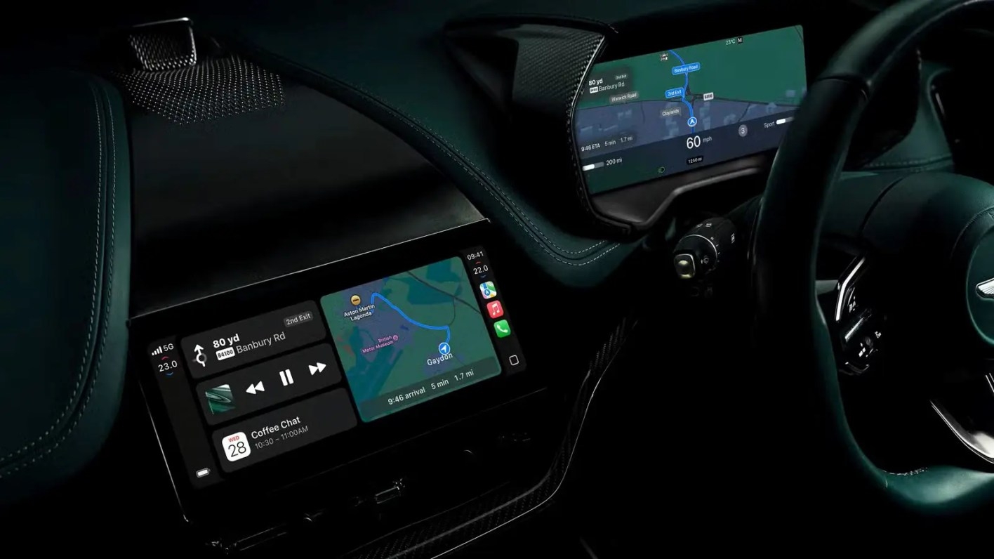 أبل تطلق 'CarPlay Ultra' بميزات متقدمة في سيارات أستون مارتن