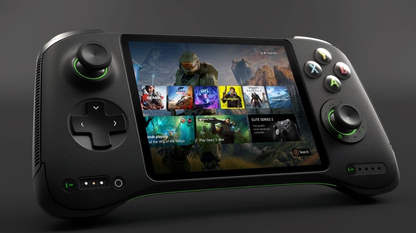 رئيس Blizzard السابق: عمل Xbox على جهاز محمول لا معنى له