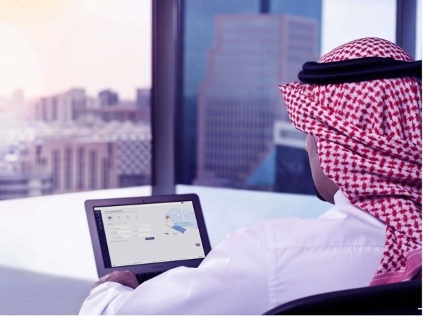 49% of Saudi internet users spend 7 hours a day online