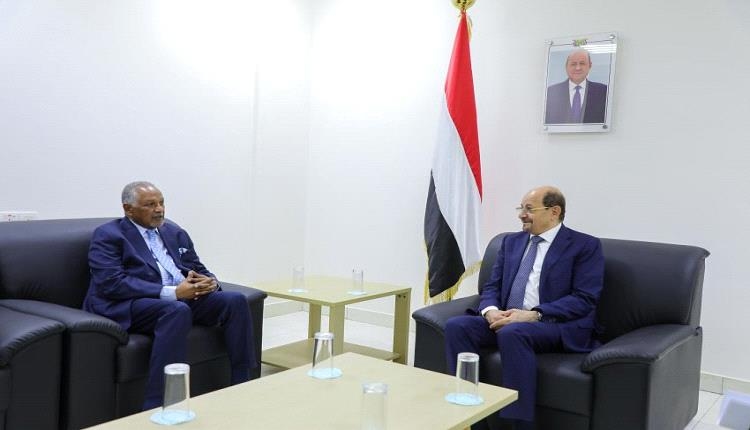 الزنداني يبحث مع السفير السوداني تعزيز العلاقات الثنائية بين اليمن والسودان