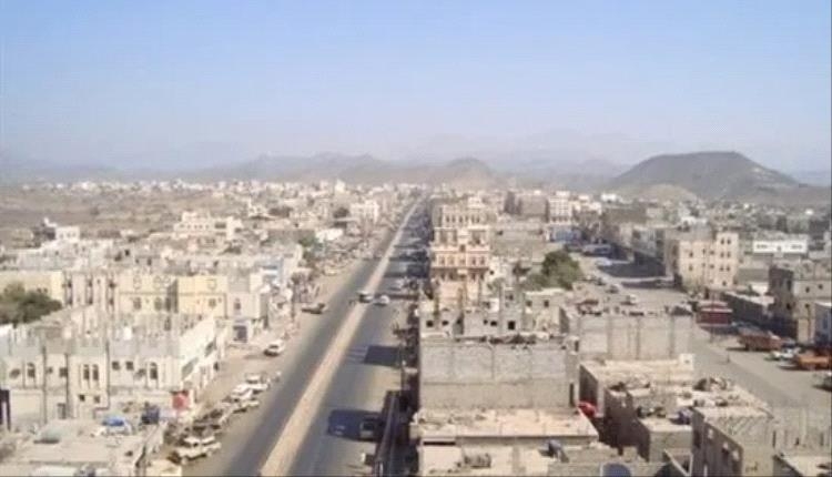 مواطنون يشكون سوء تعامل موظفي سنترال الحوطة بلحج