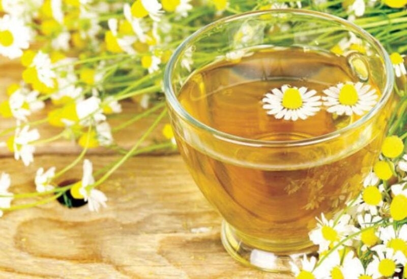 مشروب البابونج.. ماذا يحدث لجسمك عند تناوله يوميًا؟